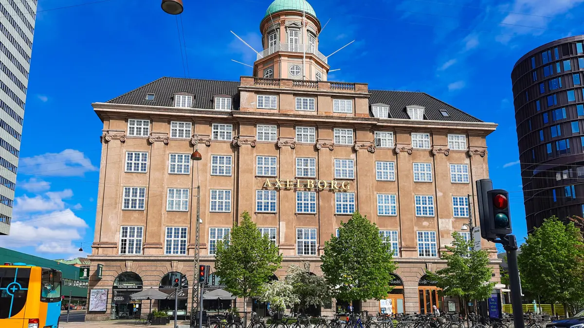 Axelborg hyrer stærke juridiske profiler til at granske muligheder for erstatning af kvælstofregulering og sprøjteforbud. Arkivfoto: Victor Juul Grønbæk