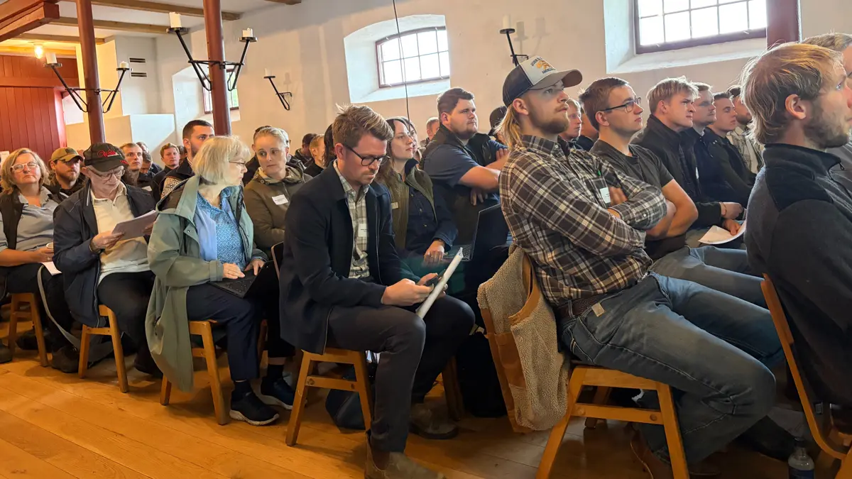 Omkring 200 deltagere fulgte med i de forskellige indlæg på IPM-dagen på Trudsholm Gods. Foto: Henriette Lemvig