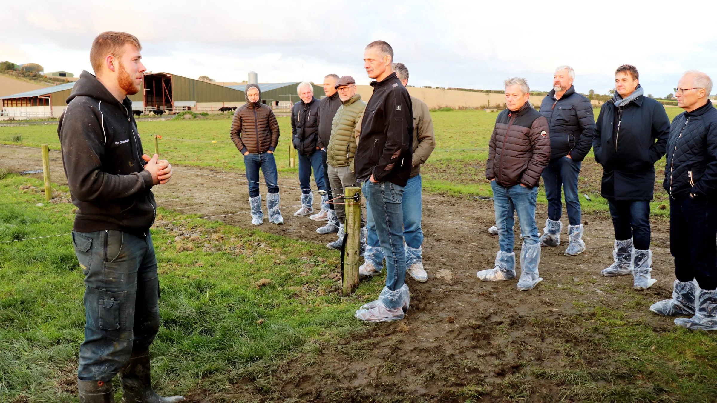 30 danske landmænd besøgte i onsdags deres unge nordirske kollega til en snak om blandt andet Brexit.