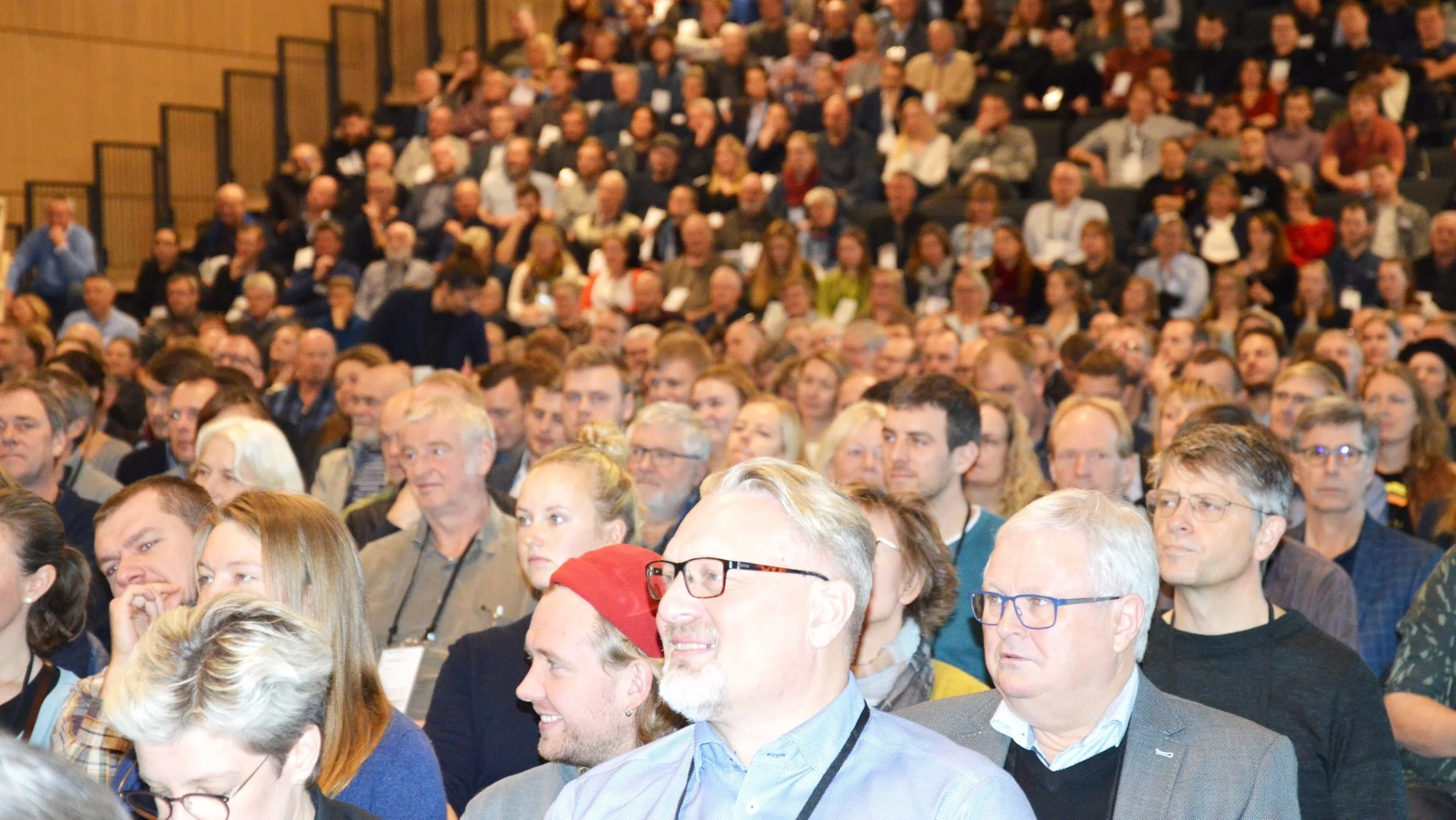 Mere end 1.000 deltagere havde onsdag fundet vej til Økologikongres i Vingstedcentret mellem Vejle og Kolding, heraf 277 landmænd. Kongressen fortsætter torsdag. Fotos: Henriette Lemvig