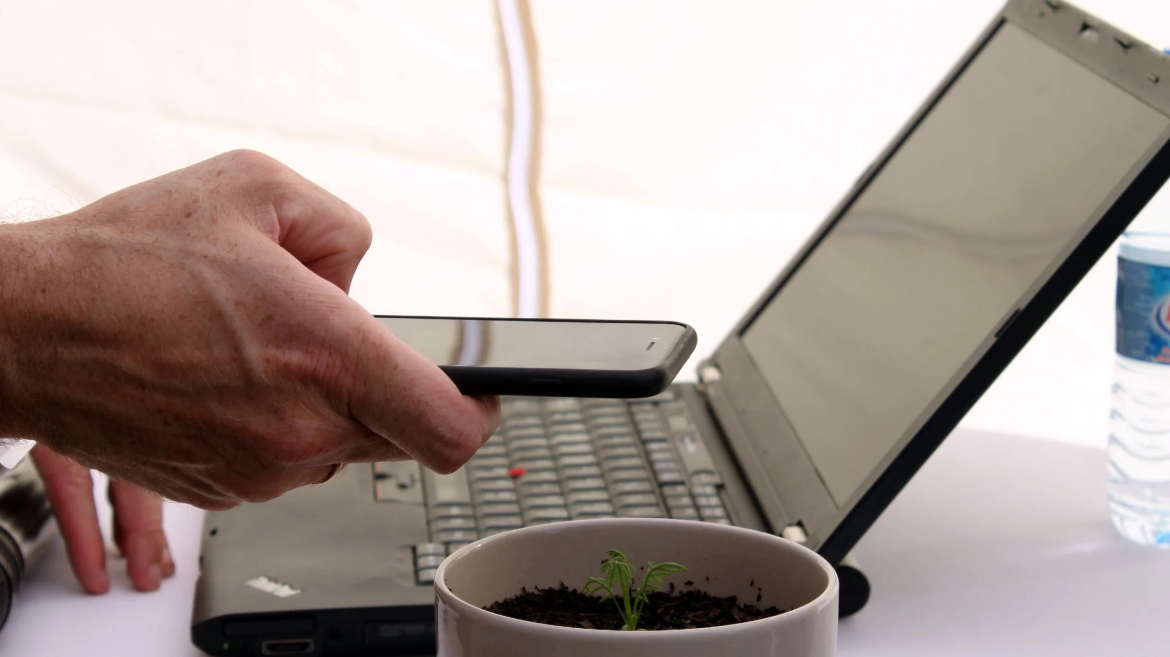 Mange landmænd anvender et digitalt værktøj som FarmTracking eller MarkMobile til at registrere sprøjteopgaver. Foto: Jørgen P. Jensen