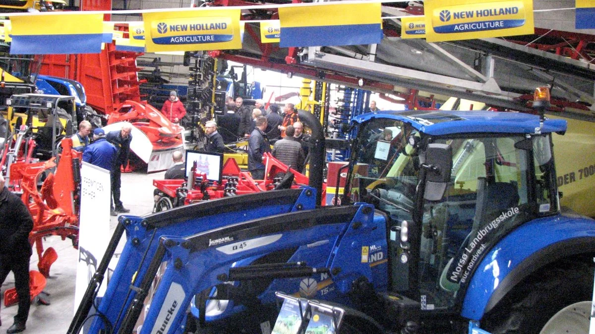 J. Hundahl får hele New Holland forhandlingen i Nordvestjylland. Ingemann Larsen stopper efter 51 år som New Holland forhandler.