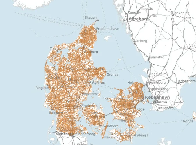 Miljøstyrelsen har lavet et kort, som viser, hvor de kulstofrige jorde befinder sig. Kortet kan findes på Miljøstyrelsens hjemmeside.