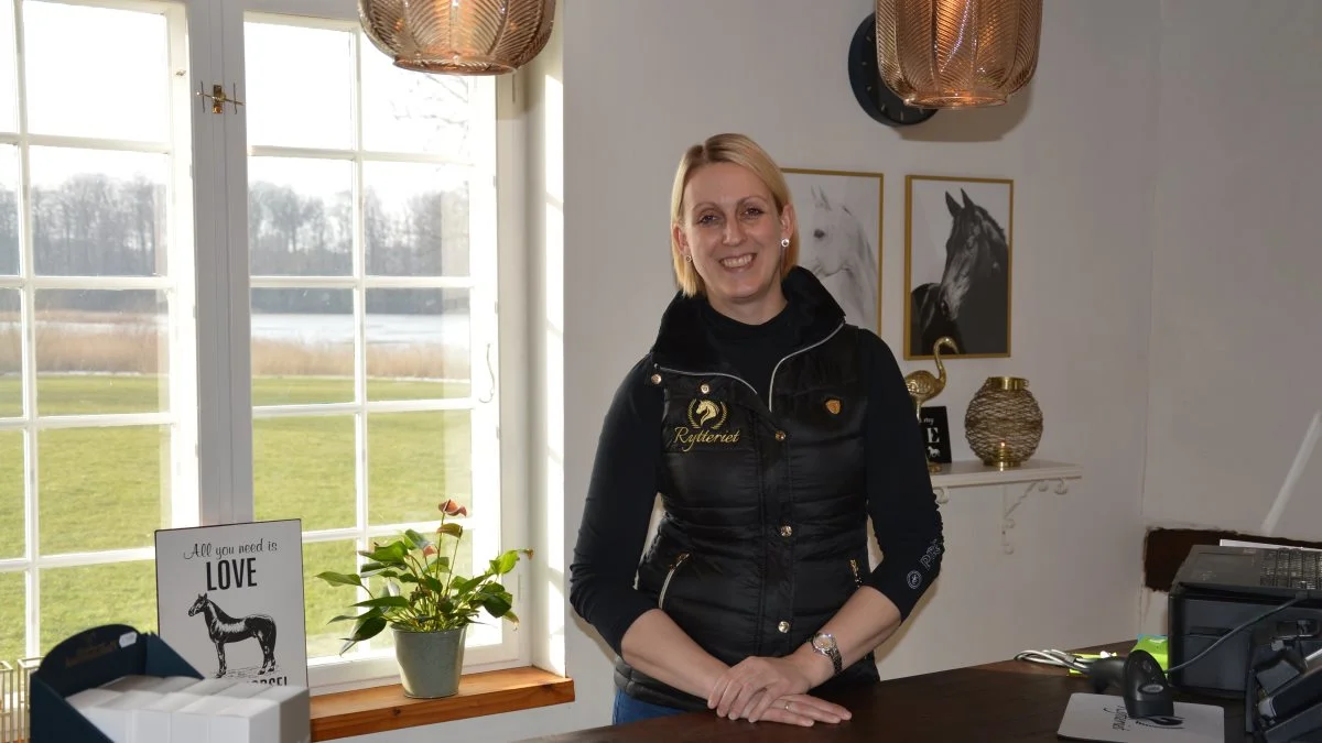 Siden Eva Overgaard den 30. august 2019 åbnede Rytteriet i det gamle snedkeri på Valdemars Slot på Tåsinge, har hun oplevet overvældende stor lokal opbakning.