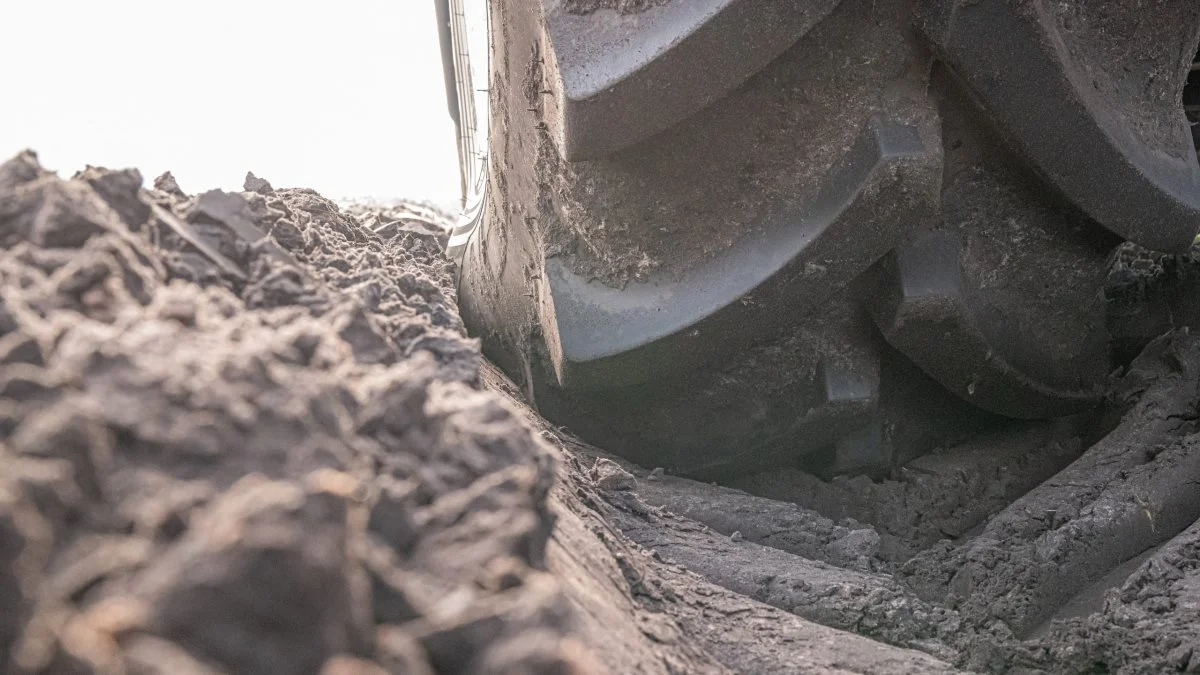 Vredestein Traxion Optimall VF650/85R42 passer ifølge producenten perfekt i furen og er ideel til pløjning.