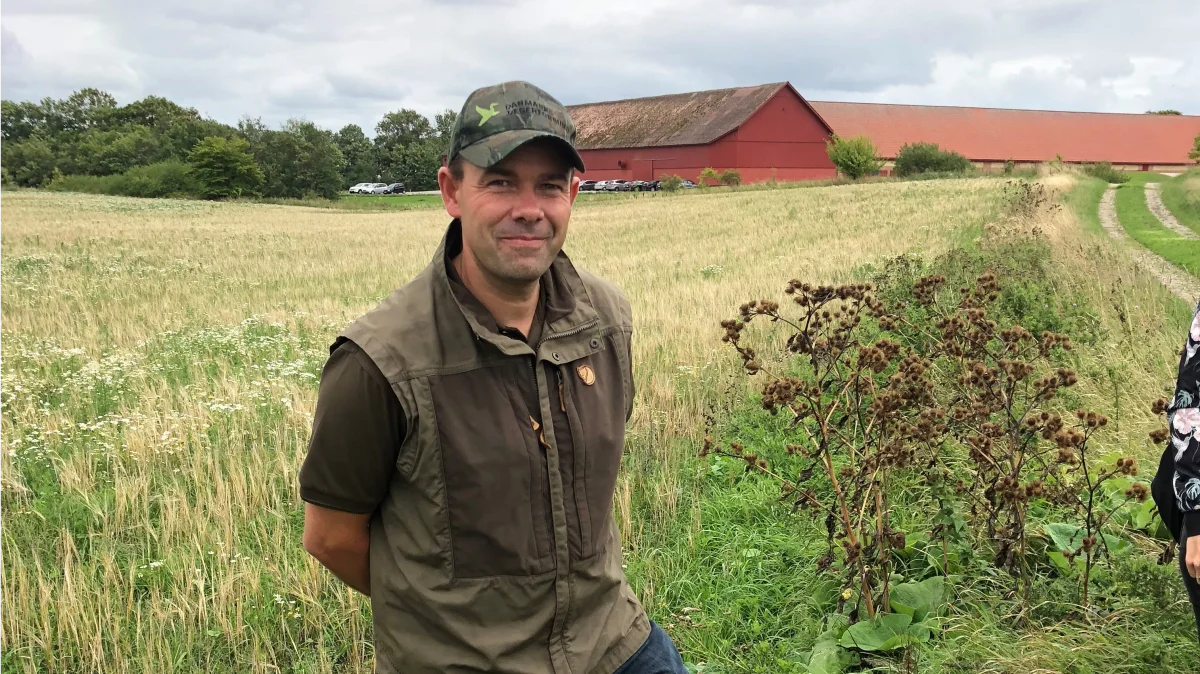 - Det er lidt vores frygt, at det er for nærliggende for regeringen bare at gå ud og implementere CAP-reformen med henblik på miljø og klima som fokus og så bare påberåbe sig noget biodiversitet i form af udtagning af nogle lavbundsjorder, siger chefkonsulent Jakob Bergmann Nielsen.
Foto: Privatfoto.