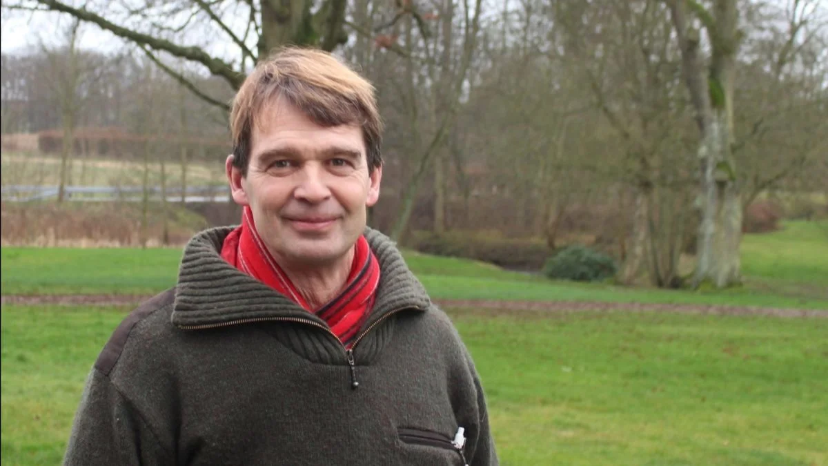 Ingen partier, heller ikke de blå, skal hænge på et forlig efter et kommende valg, der i realiteten vil nedlægge landbruget, mener næstformand i Bæredygtigt Landbrug, Gustav Garth-Grüner.