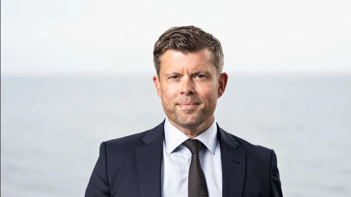 - Den typiske landmand, der leverer i høst og ind imellem gør brug af vores tørring og rensning, vil ikke mærke stor forskel i betalingen. Men vi belønner den landmand, der planlægger og dermed giver os mulighed for en bedre og billigere logistik på vores afdelinger i høsten, siger COO Jesper Pagh fra DLG. Foto: DLG