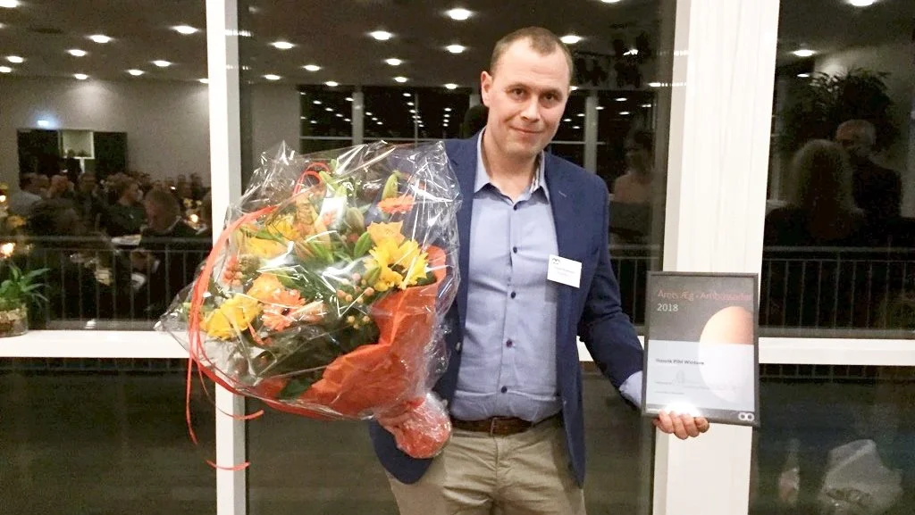 Ægproducent Henrik Pihl Winterø, Aalundgaard i Aarup blev i 2018 kåret som årets æg-ambassadør (foto) og i 2019 som årets unge landmand. I dag ligger det ham meget på sinde at hjælpe nye unge landmænd godt på vej ind i branchen. Arkivfoto