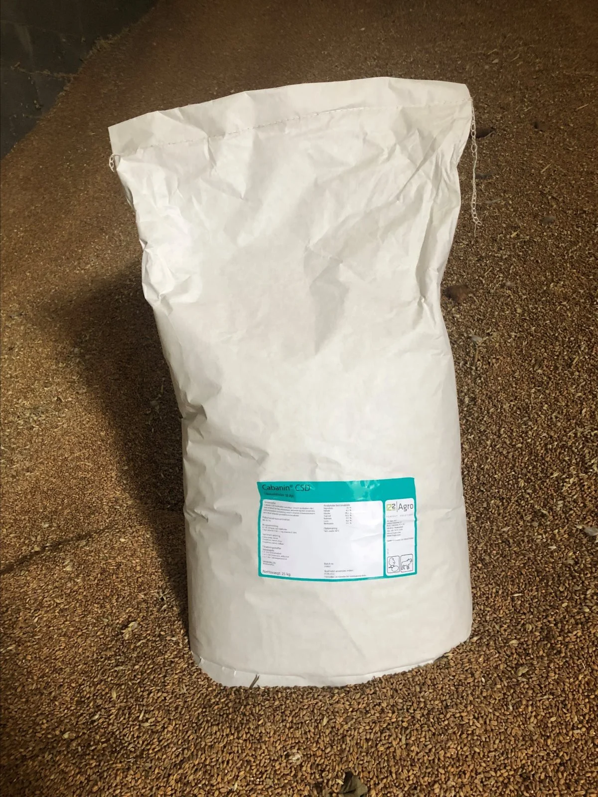 Siden begyndelsen af april har det derfor blandt andet været muligt at købe og få tilsat det danskproducerede, prisbillige og EU-patenterede E-vitamin antioxidant, Cabanin CSD. Foto: CR Foderservice