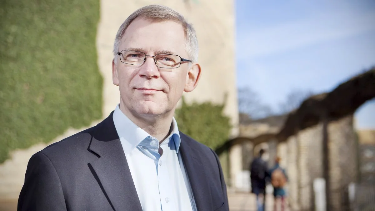 Rektor på Aarhus Universitet, Brian Bech Nielsen, fortæller, at universitetets chefjurist fratræder jobbet, da hun ikke rettidigt har informeret ham om, at beslutningen om at forhale aktindsigter var i strid med loven, og hun har givet utilstrækkelige oplysninger til myndighederne om forløbet. Foto: Aarhus Universitet

