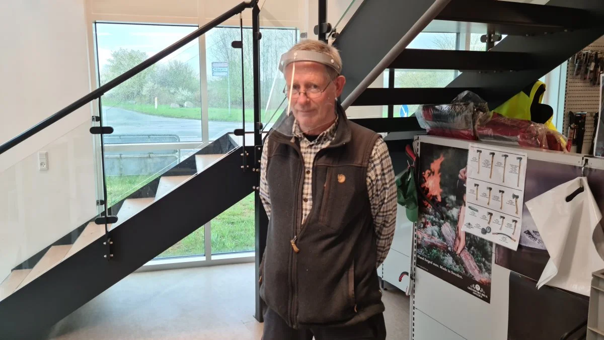 Der er fem ansatte på Dansk Skovkontor i Sorø. Her er det direktør Jens Erik Jensen, der tager imod. Foto: Henning K. Andersen