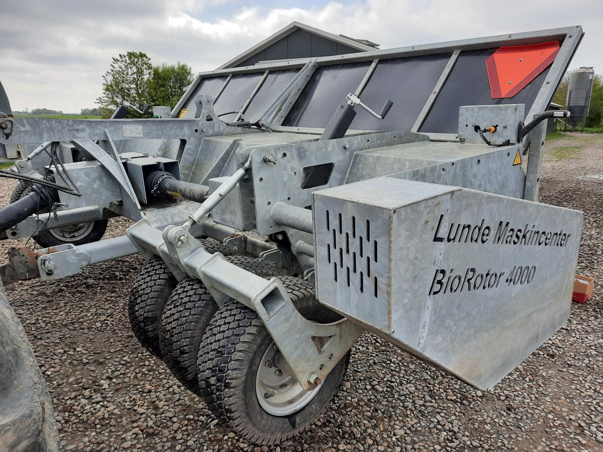 Den 2,7 tons tunge BioRotor 400 er solidt bygget og er nem at komme rundt med – også på vejen. Foto: John Ankersen