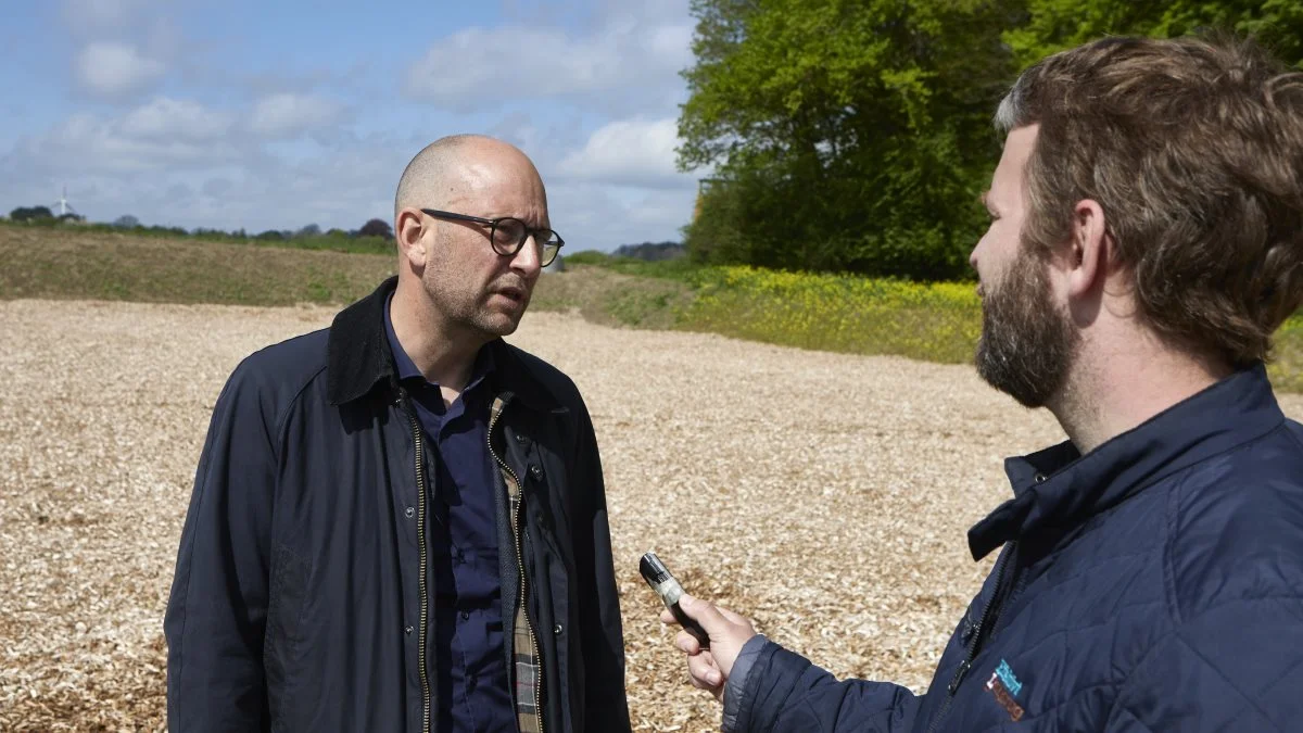 - Vi havde 36.000 tons som måltal for kvælstofudledningen, men nu har Miljøministeriet regnet på det igen, og kommer frem mod nogle andre tal. Så der er jo lidt usikkerhed om de her ting, sagde fødevareminister Rasmus Prehn til Effektivt Landbrugs udsendte.