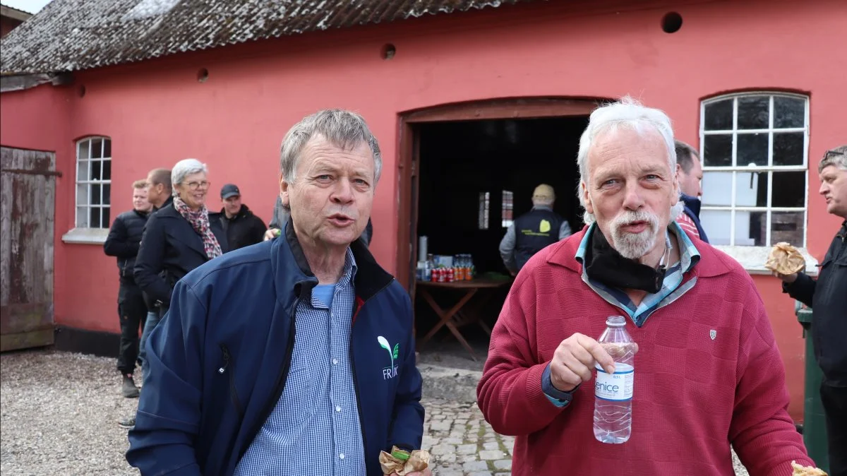 Knud Anker Iversen (th) er lokalformand for Danmarks Naturfredningsforenings afdeling i Høje Taastrup og én af initiativtagerne til temadagen om CA. Her sammen med Niels Damsgaard, FRDK, som også var medarrangør. Tredje part var Agrovi.