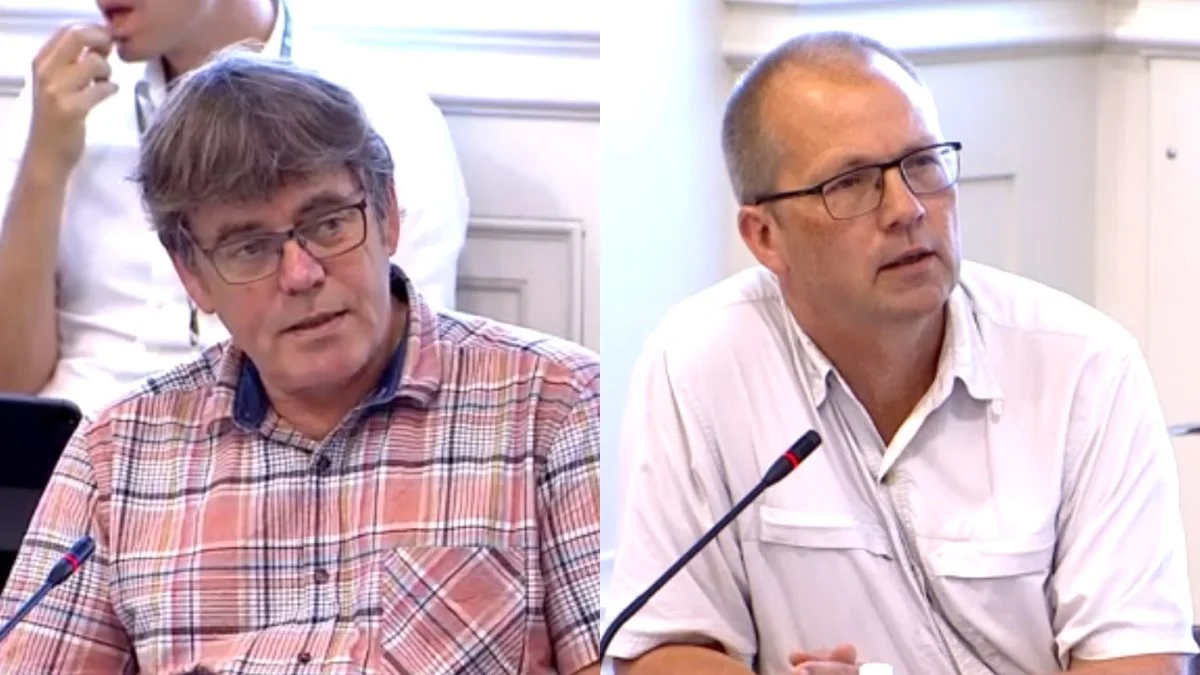 Enhedslistens Søren Egge Rasmussen og Pelle Hvelplund er begge særdeles kritiske over for L&F's tætte kontakt til Landbrugsstyrelsen og til ministeren.  