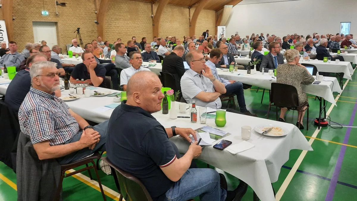 Omkring 200 var mødt op til generalforsamlingen i LandboSyd, der blev holdt på Gråsten Landbrugsskole. Foto: John Ankersen