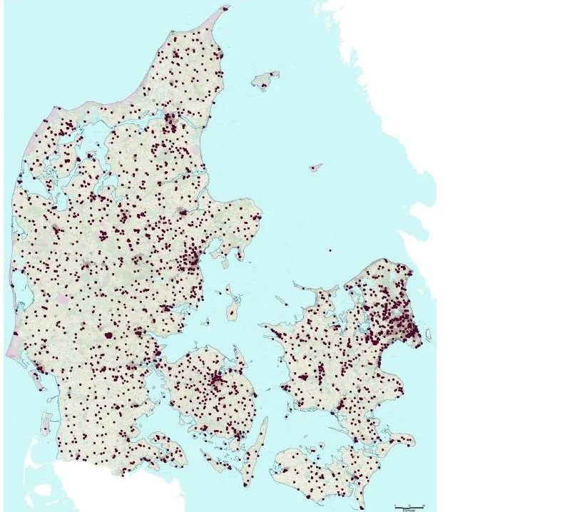 Dette kort stammer fra en DTU-rapport fra 2014 og viser, hvor der i 2012 var registreret fyld- og lossepladser. Ifølge Bente Andersen er kortet særligt interessant, fordi punktkilder som fyld- og lossepladser er et undervurderet problem i forhold til grundvandet. 