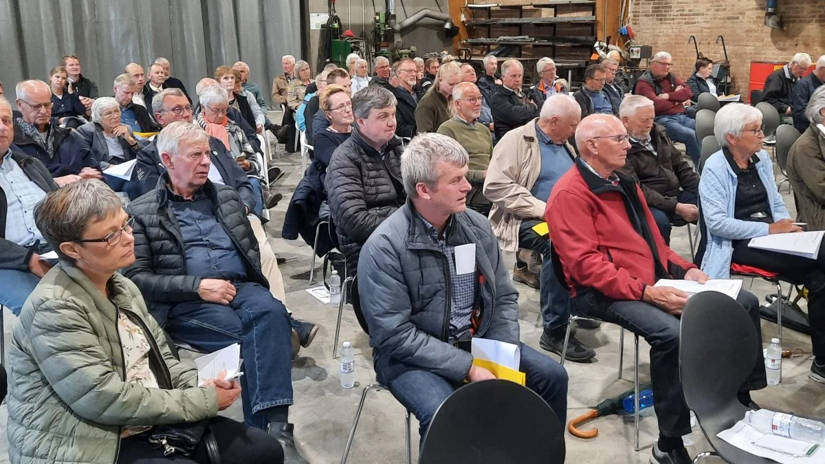 Omkring 120 havde fundet vej til dette års generalforsamling, der fandt sted på godset Gyllingnæs. Foto: John Ankersen