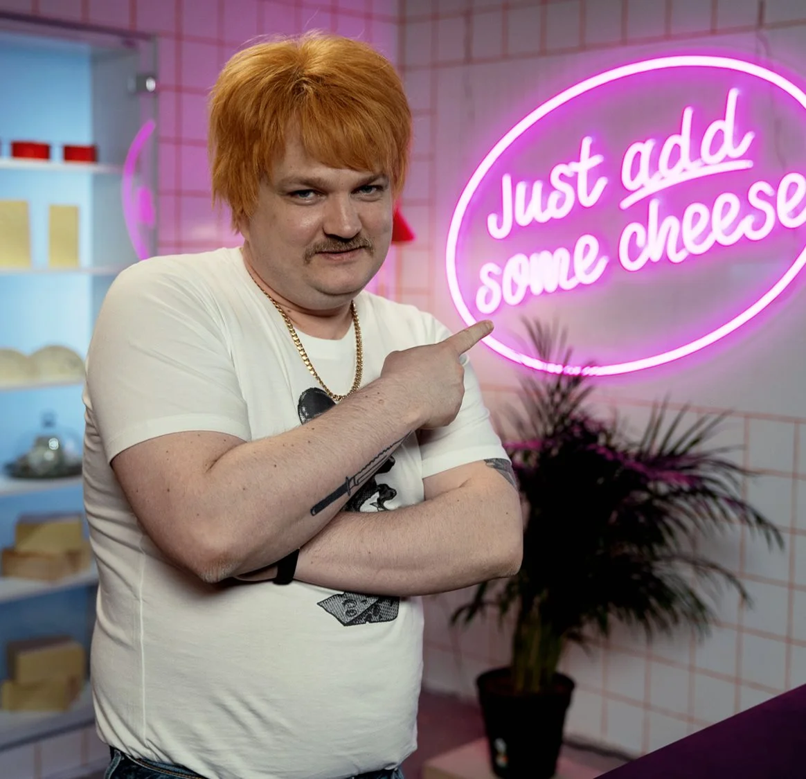 Den fiktive influencer Jarl Paisley skal i ny Arla-kampagne få unge til at spise mere ost.