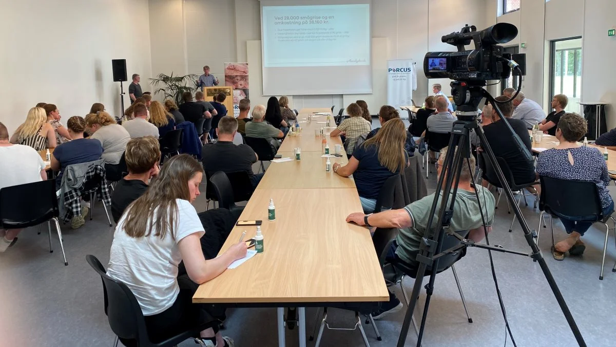 Det årlige »Fokus 35 Vital Stormøde« blev afholdt i fire forskellige byer, nemlig Odense, Brønderslev, Agerskov og Holstebro. Her er det de fysisk fremmødte deltagere på Dalum Landbrugsskole, hvorfra de faglige indlæg blev transmitteret. 