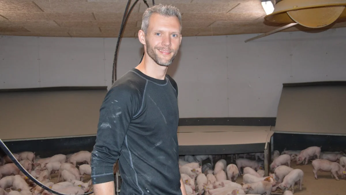 Emil Fischer Rasmussen fra Lundagergaard ved Mesinge på Nordøstfyn takkede for nogle måneder siden ja til at afprøve den zinkfri løsning til fravænningsgrise, som Cargill tilbyder, og det er lykkedes med uændrede produktionsresultater. Fotos: Camilla Bønløkke