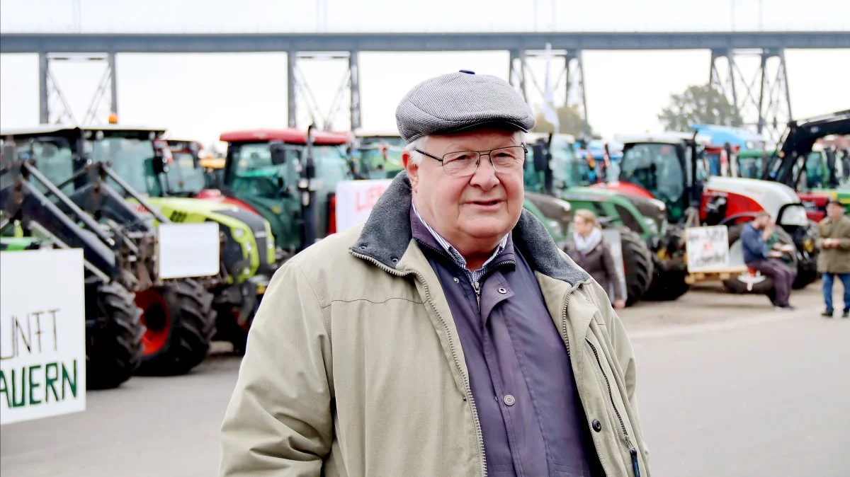 - Vi er i et dødvande og bliver holdt hen med snak, mens vi kun kan frygte, hvad der sker bag de lukkede døre, siger formanden for Agerskovgruppen, Jens Peter Aggesen, om Christiansborg-politikernes landbrugsforhandlinger. Arkivfoto