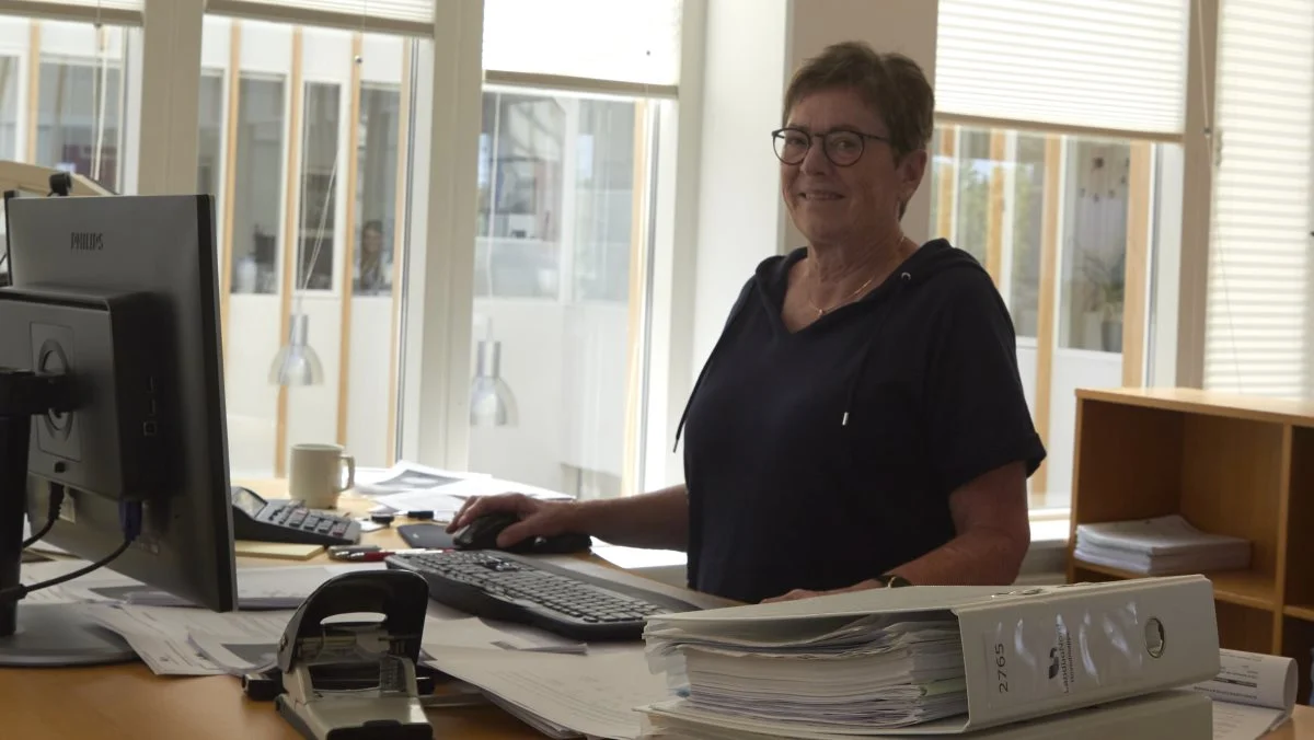 Bodil Kjelgaard startede med papir-regneark, lineal og regnemaskine. I dag kan alt klares med en computer. 