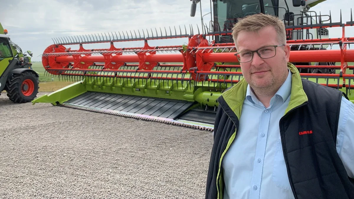 - Vi havde cirka 50 landmænd på besøg dagligt over de fire messedage. Det er vi godt tilfredse med, fortæller sælger Lars Borg Nielsen fra den store Claas-forhandler Vinderup Maskiner, der har sin lokale afdeling på Mors lidt uden for Nykøbing.
