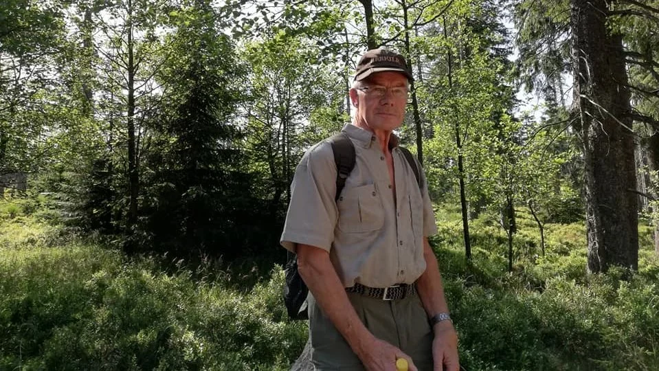 75-årige Viggo Bjerrum Andersen fra Tønder, nyder naturen i fulde drag.

