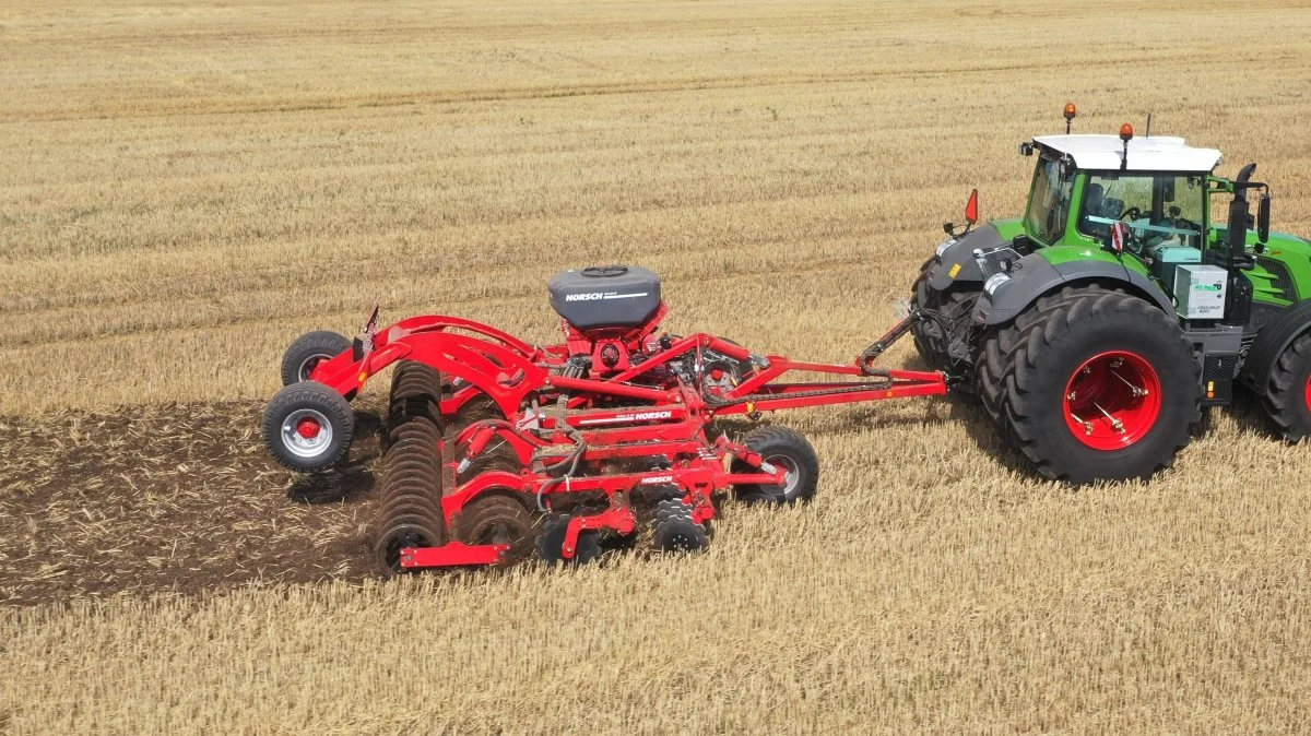 Horsch Joker RT-discharverne med MiniDrill-såudstyr er populære harver til alle dyrkningssystemer, med eller uden plov. Specielt modellerne i seks og otte meters arbejdsbredde med såudstyr til efterafgrøder er meget populære, lyder det fra importøren. Foto: Arne Gejl