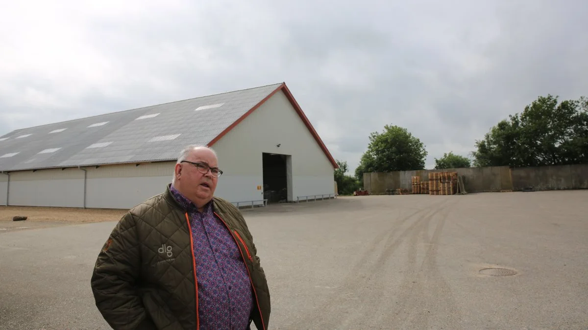 - Da jeg startede som afdelingsleder tilbage i 1981, var jeg ikke klar over, at jeg skulle være her så længe, siger Ernst Bank Olesen, som har været ved DLG Nr. Vium i 40 år. 