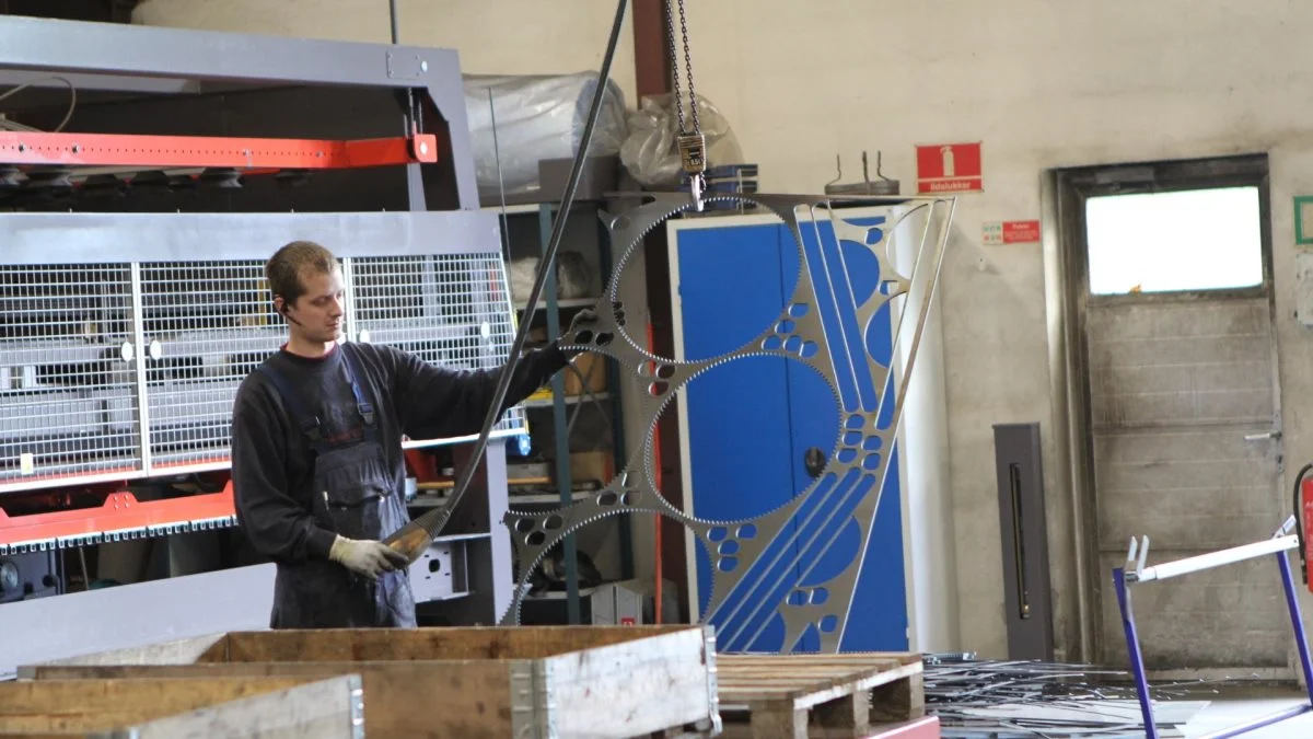 Langt de fleste dele til maskinerne bliver fremstillet in-house.
