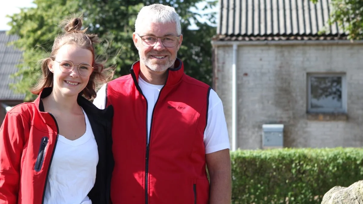 Charolais’erne er primært Bjarne Lynges projekt, men 16-årige Cecilie hjælper også til – og når det gælder dyrskue, samles hele familien.