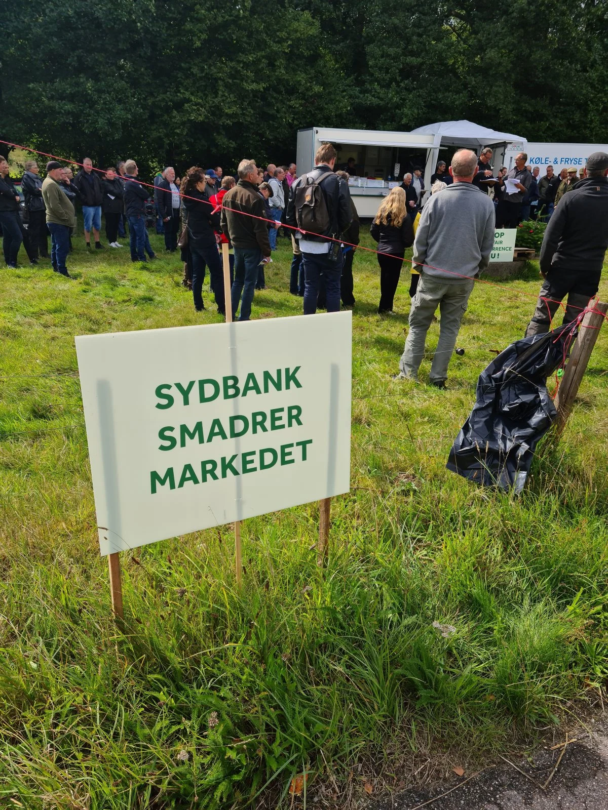 Sydbank kalder kritikken fra de demonstrerende juletræsproducenter for noget sludder. Foto: Henning Andersen