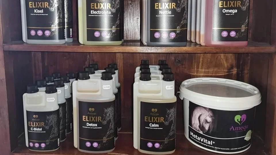 Produkterne i Amequ Elixir serien er testet i et stort omfang på konkurrenceheste, såvel som heste i vedligehold.

