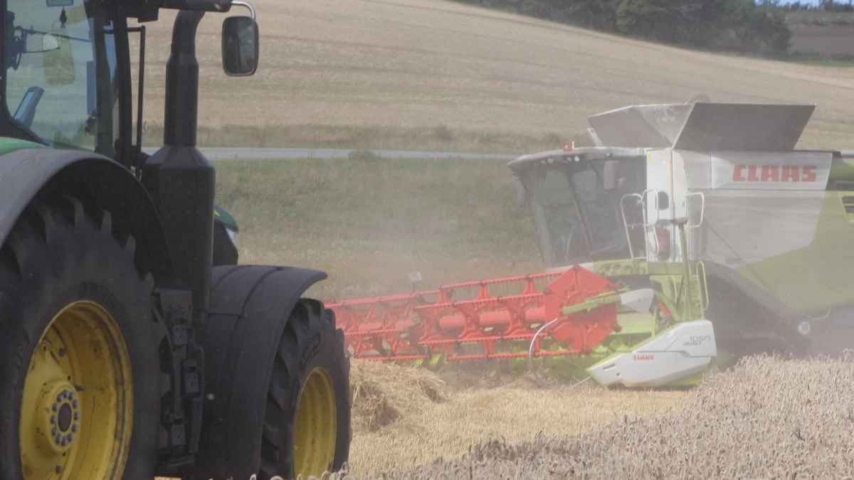 Den 35 fods Claas har overstået sin syvende sæson på bedriften.