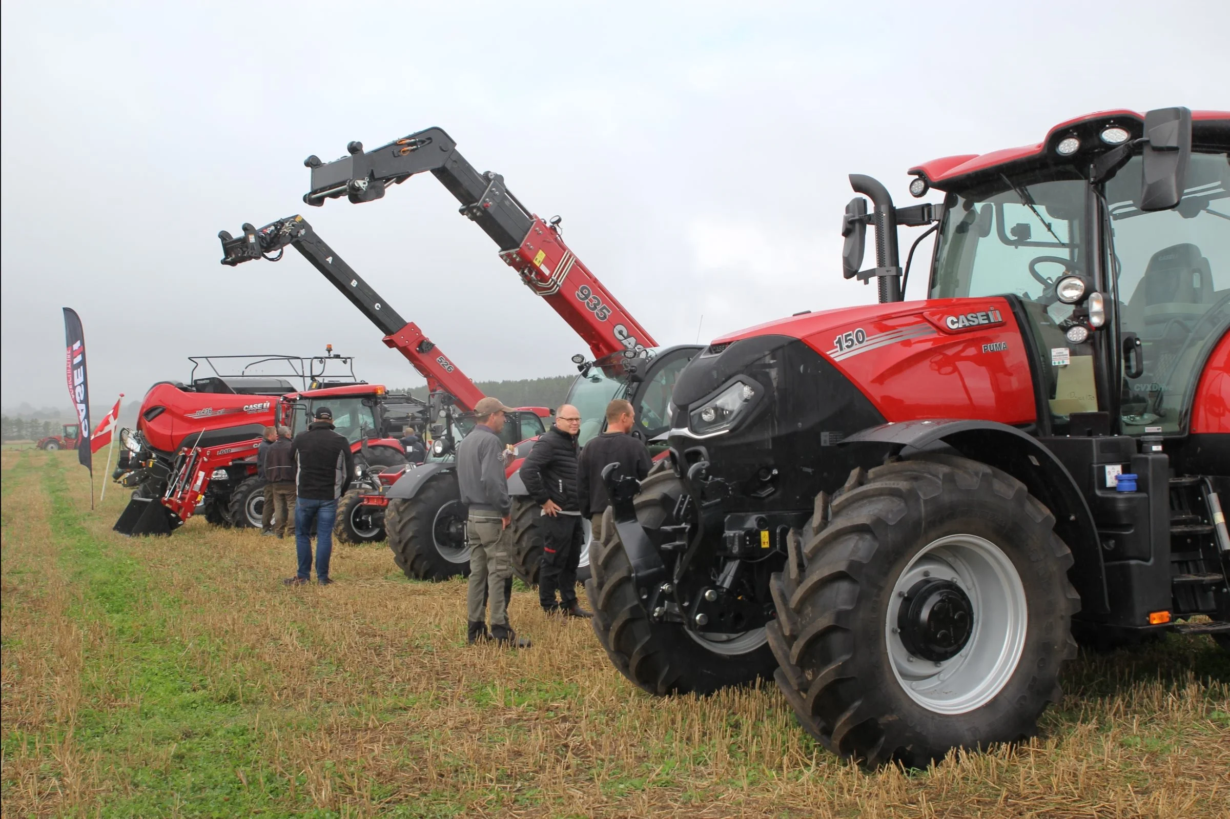 Der var mulighed for at se og prøve flere forskellige Case IH-maskiner. Foto: Jesper Hallgren