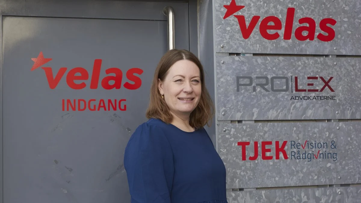 - Vi bliver i dag valgt til på grund af den rådgivning, vi kan levere. Kunderne har fokus på, at de ikke alene skal have lavet en række serviceydelser, men også have noget rådgivning, som kan flytte deres bundlinje og hjælpe dem, siger Anette Finderup, som er afdelingsleder i Velas Aars. Fotos: Tenna Bang