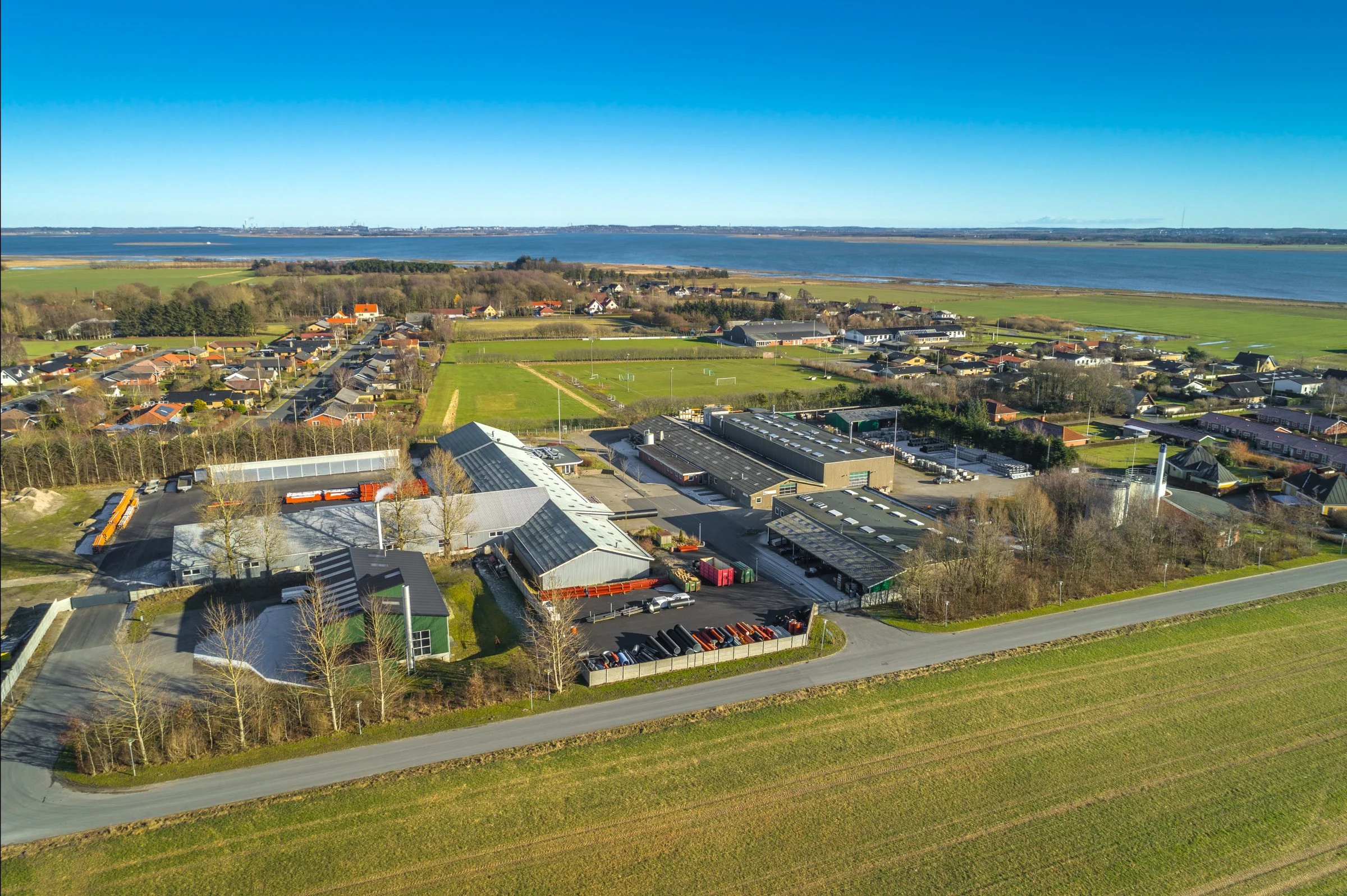 GVA Gruppen ligger på Gjøl i Nordjylland, tæt op ad en række tidligere minkgårde. Foto: GVA Gruppen