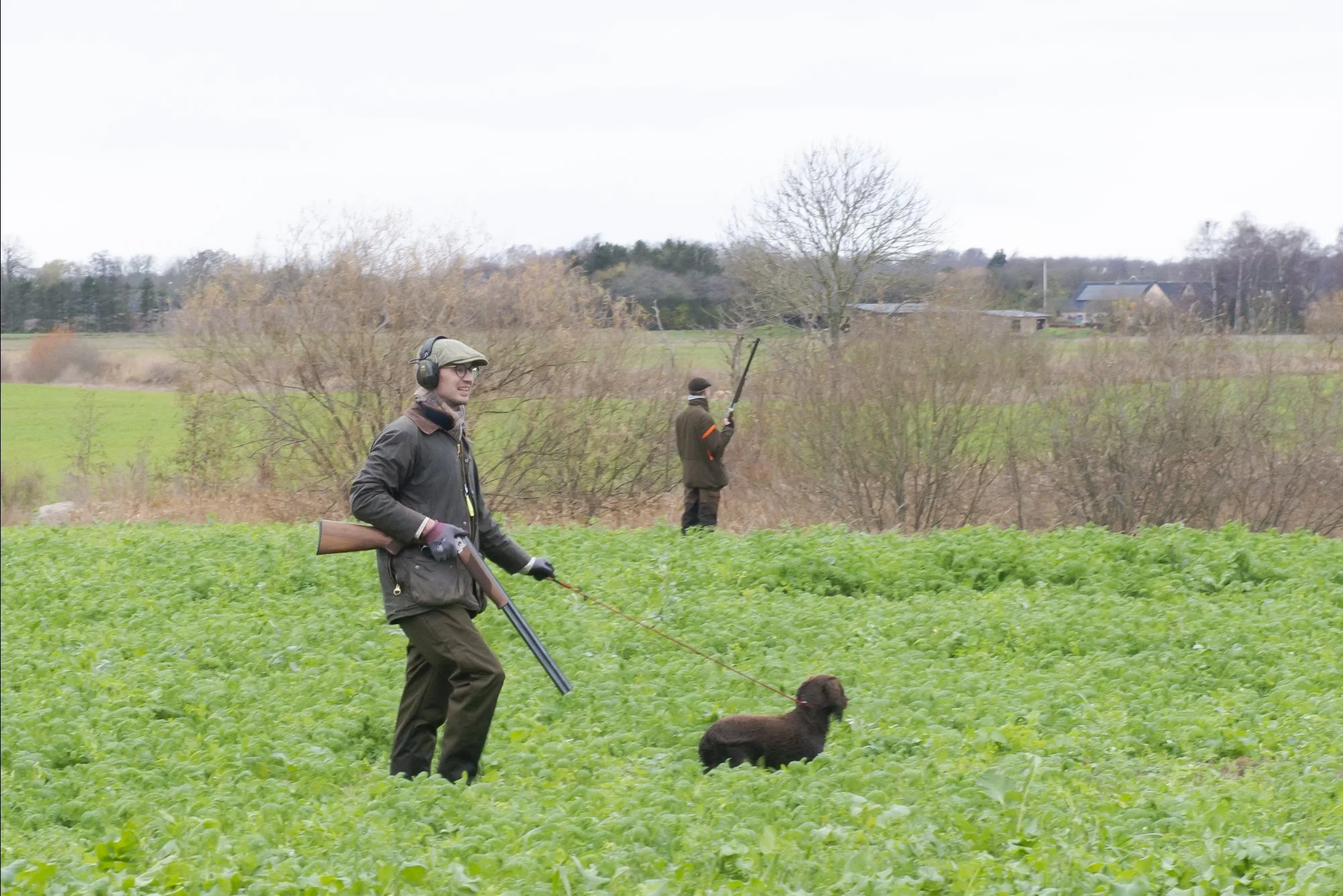 Det vil kun være muligt at booke en jagt sammen med folk, man kender.