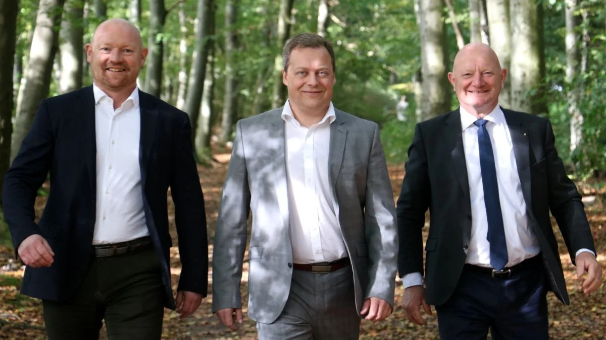 De tre advokater i spidsen for Norden Advokatfirma er fra venstre: Anders Bredgaard, adm. direktør Mads Kringelbach og Carsten Egebæk Kjeldsen. 