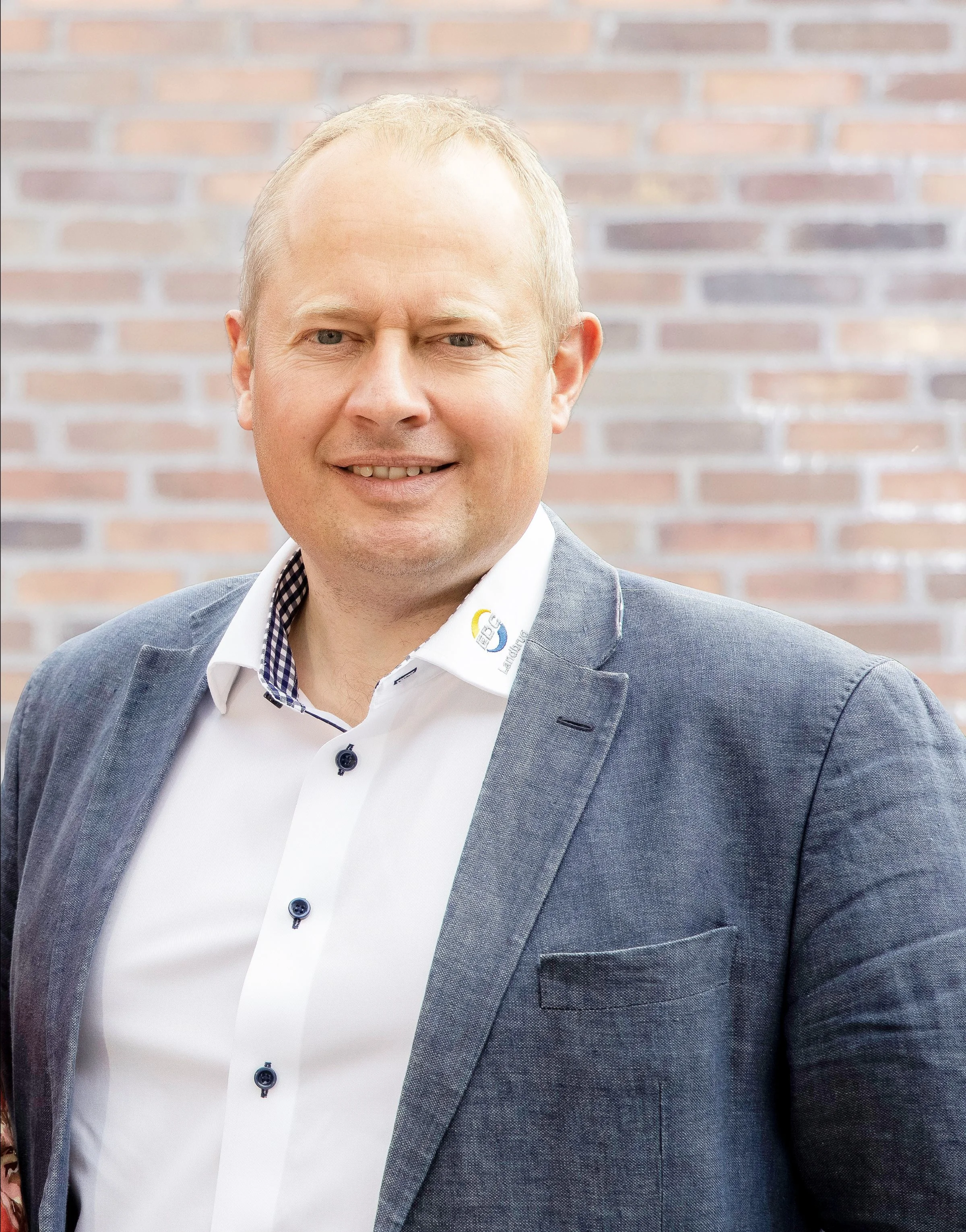 - Generelt er priserne lavere på landet, så mange behøver måske ikke to store indkomster, siger landbrugschef Frank Poll, EDC Landbrug Poul Erik Bech.
