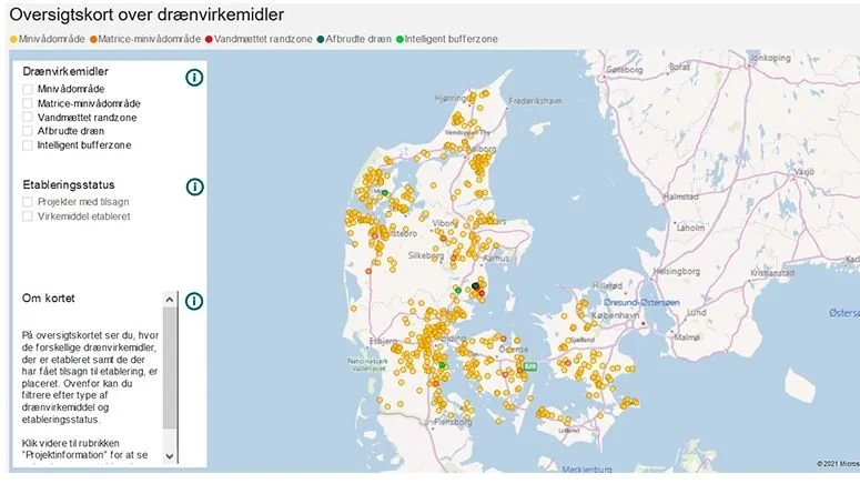 På den nye digitale platform er det blandt andet muligt at se et oversigtskort over drænvirkemidler. Det er endvidere muligt at dykke ned i hver enkelt og se billeder og informationer om blandt andet lodsejer, virkemidlets størrelse samt kvælstof- og fosforeffekt. Kilde: Seges