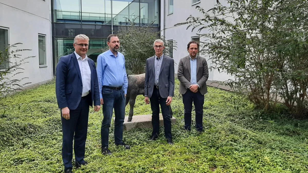 Tidligere i november var et par Venstre-politikere på besøg hos Gefion. Fra venstre ses: Jacob Jensen, kandidat til regionsrådsformand, Erik Hansen Blegmand, erhvervspolitisk konsulent i Gefion, Rolf Clausen, kandidat til regionsrådet, og Christian Lerche, bestyrelsesmedlem i Gefion og ansvarlig for foreningens grundvandsaktiviteter.