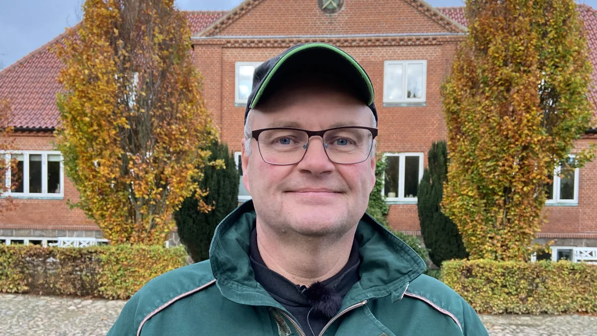 Niels Aage Arve har satset stort på dyrevelfærd og driver en større integreret svineproduktion med en toptunet afsætningskæde, hvilket har gjort ham til en særdeles driftssikker svineproducent. Foto: Velas