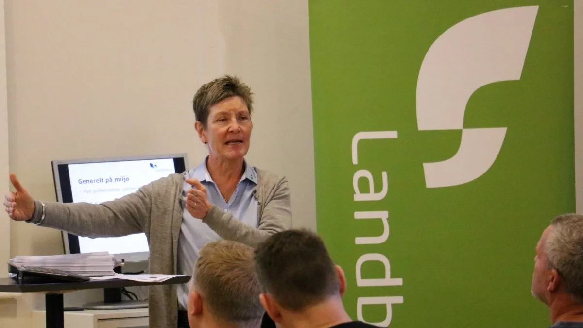 Det er vigtigt at have miljøgodkendelserne i orden, hvis man har planer om at etablere udendørs arealer til sine økologiske dyr, fortalte miljøkonsulent hos LandboNord, Karoline Holst på årets økodag. 