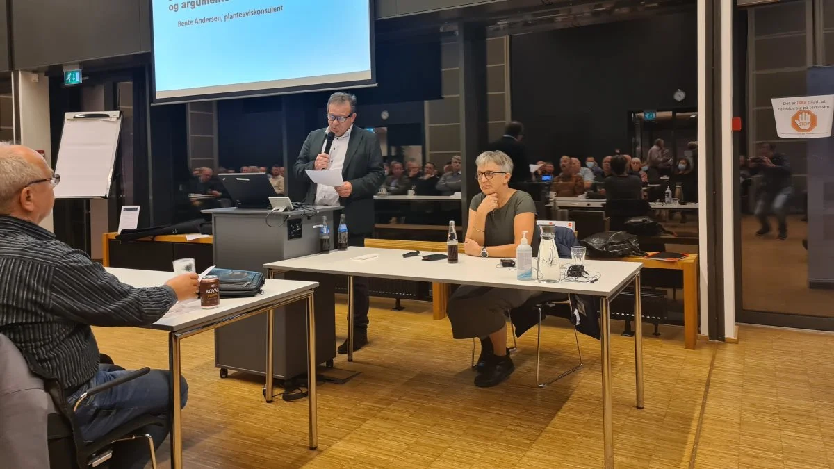 Formand for BG, Ulrik Lunden, var godt tilfreds med fremmødet til arrangementet i Sorø. Her ses han sammen med foreningens faglige chef, Bente Andersen.