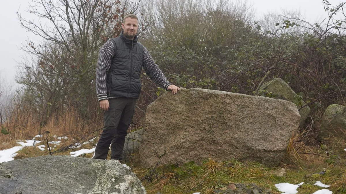 Sten får i dag lov at ligge. Både Jørn og Christian ser nu på naturen på ejendommen på en helt anden måde.