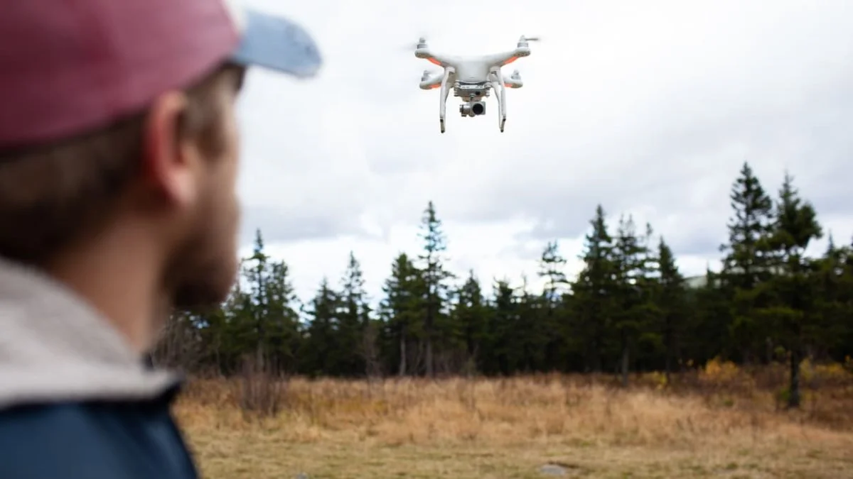 Dekra tilbyder med et nyt dronecenter nu onlinekurser inden for droner. 